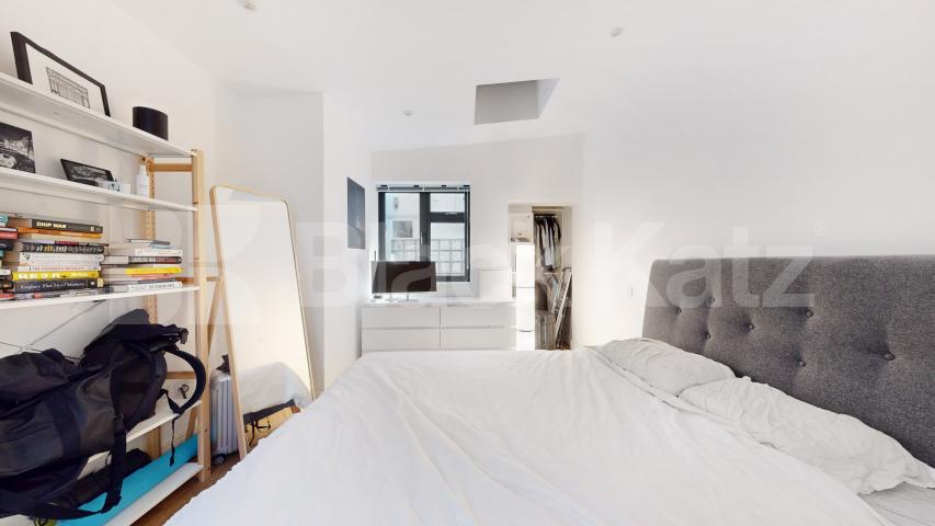 			1 Bedroom, 1 bath, 1 reception Flat			 Parkway, Regents Park / Camden